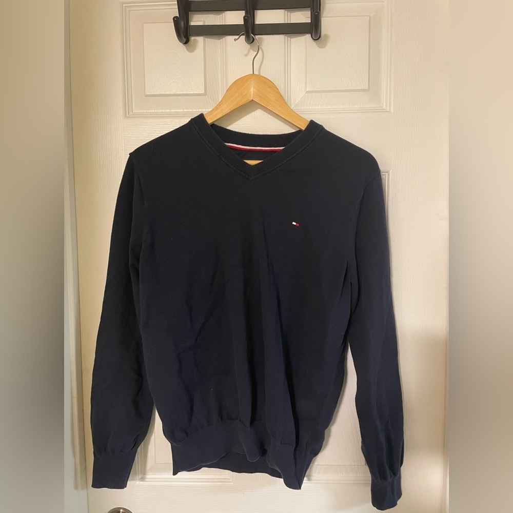 Tommy Hilfiger Men's Navy Sweater size medium
